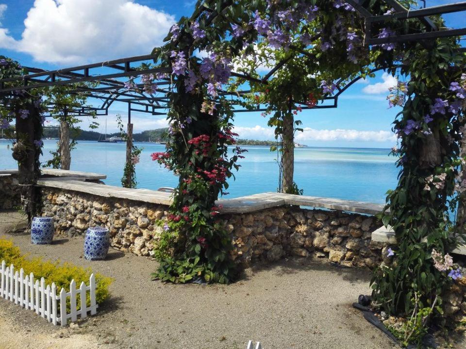 Crystal Beach Hotel Port Vila Kültér fotó
